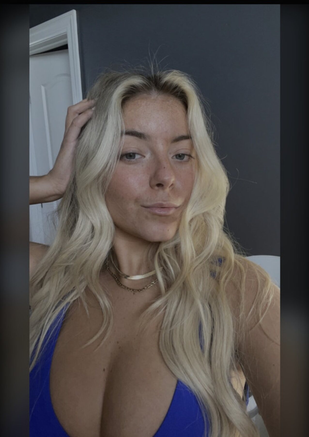 big tits cam girl hot