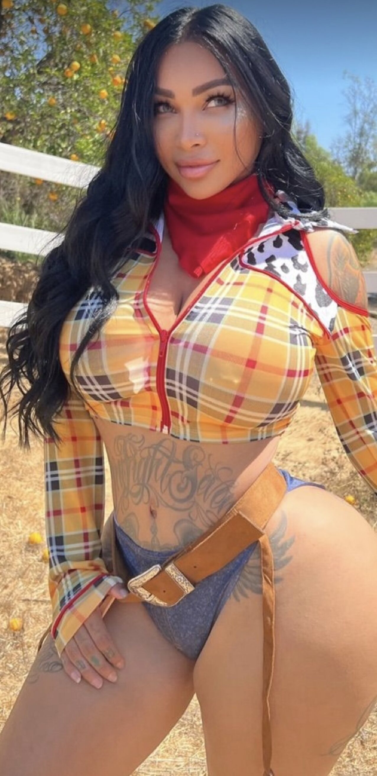 curvy sexy big tits