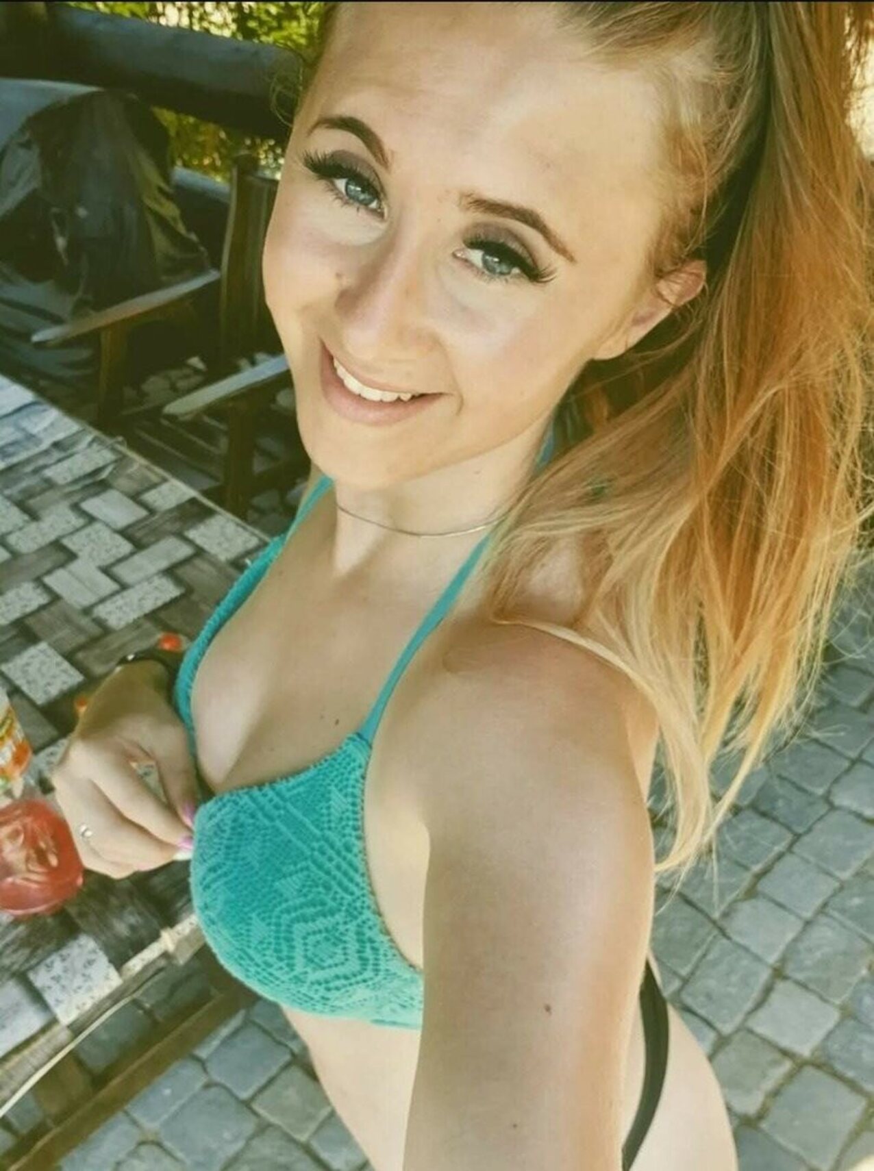 camgirl selfie milf
