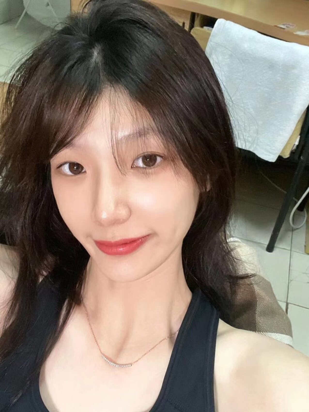 asian beauty selfie
