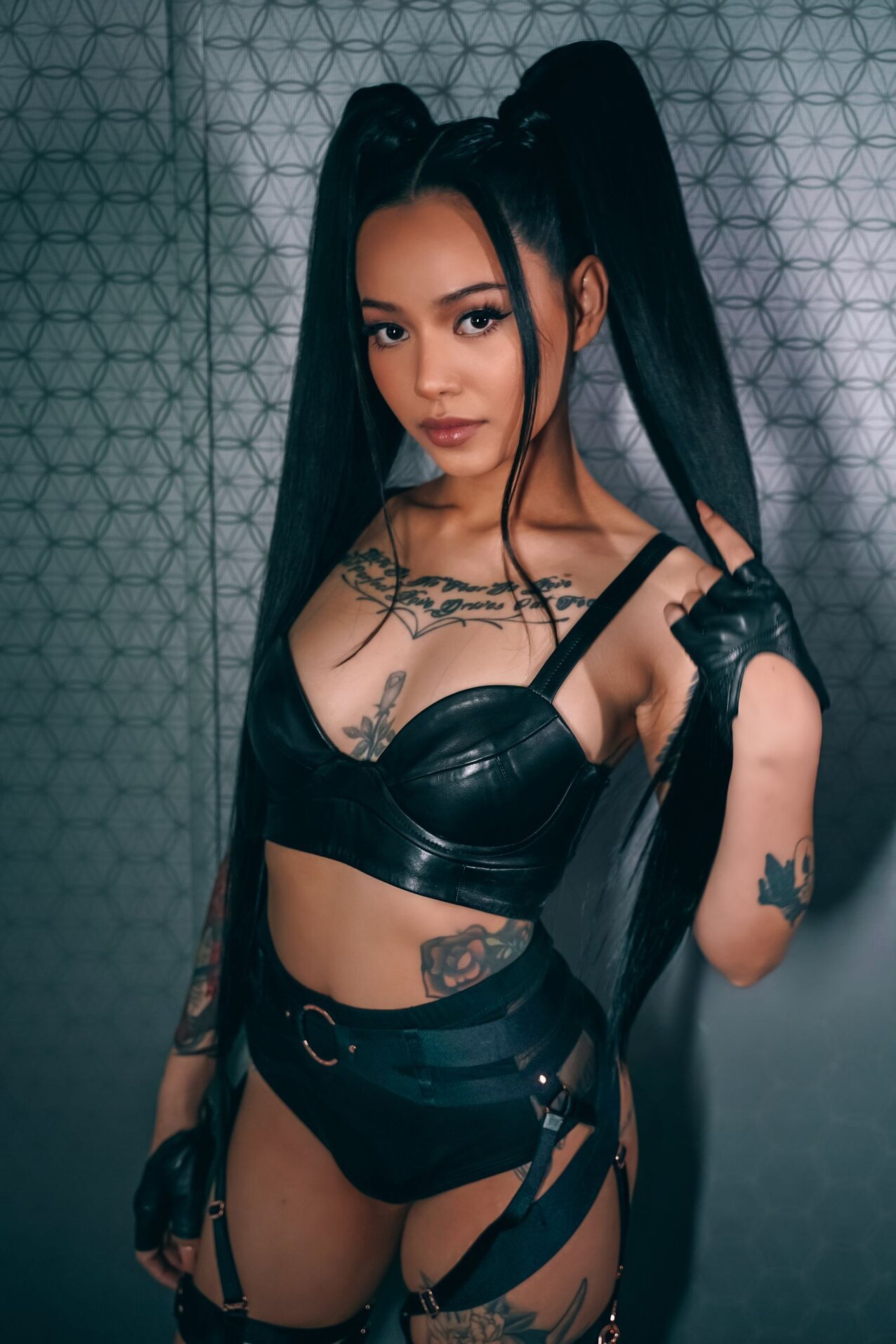 leather bondage sexy