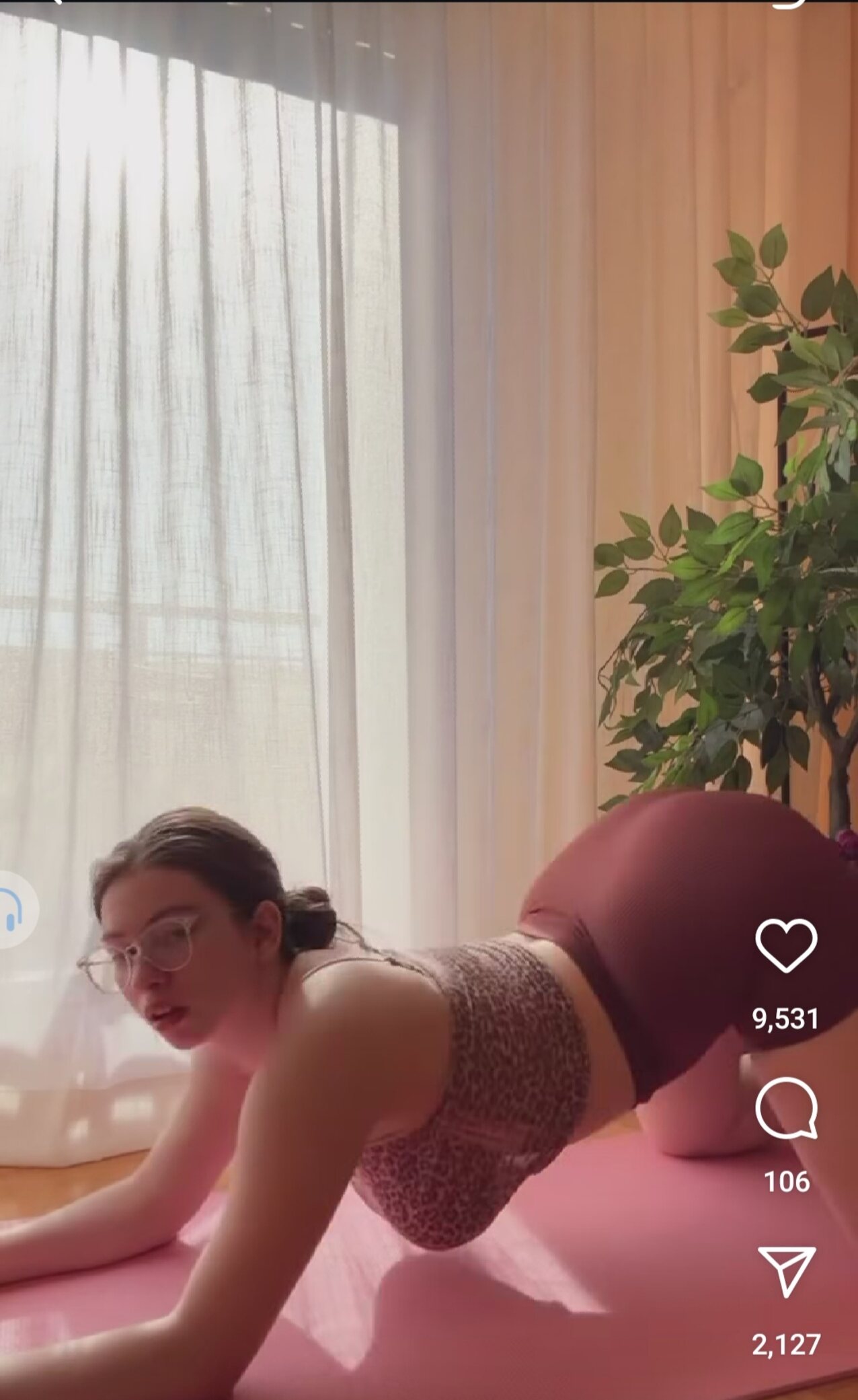camgirl instagram tiktok