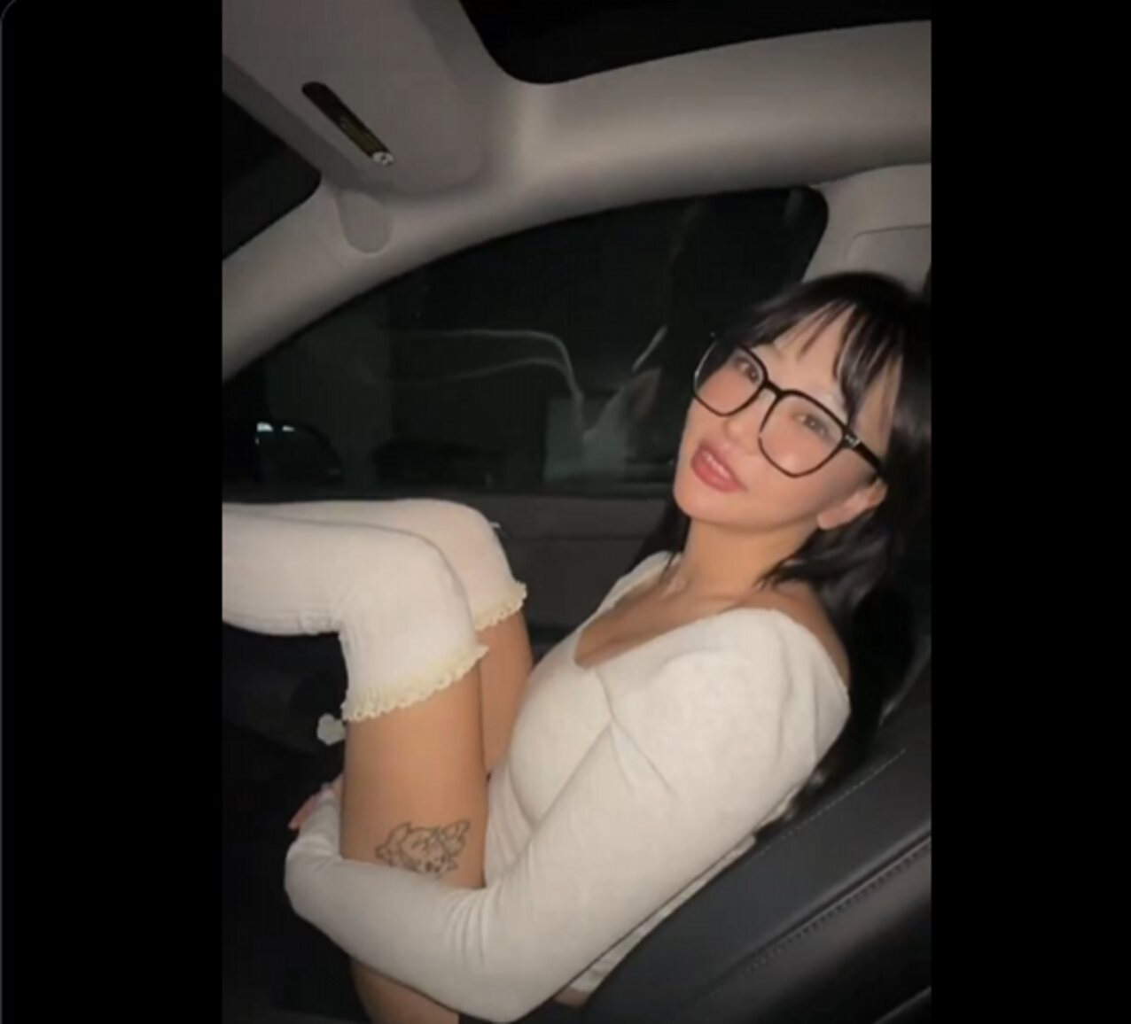 asian blowjob cumshot