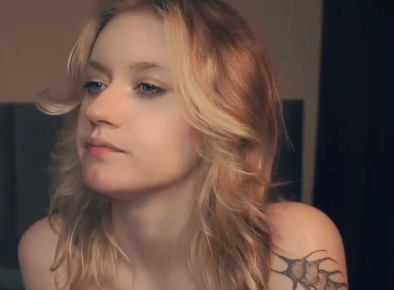 chaturbate amateur lesbian