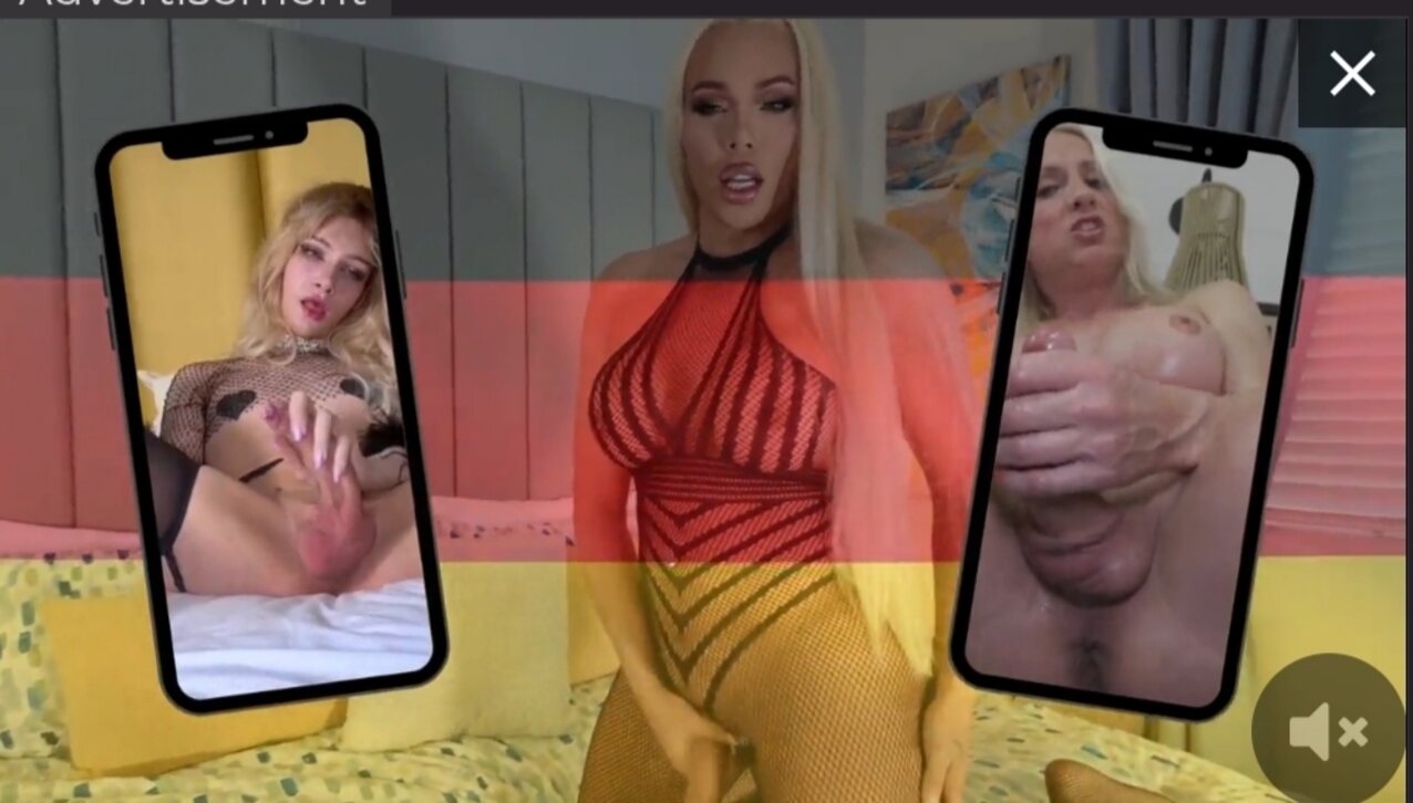 amateur blonde busty