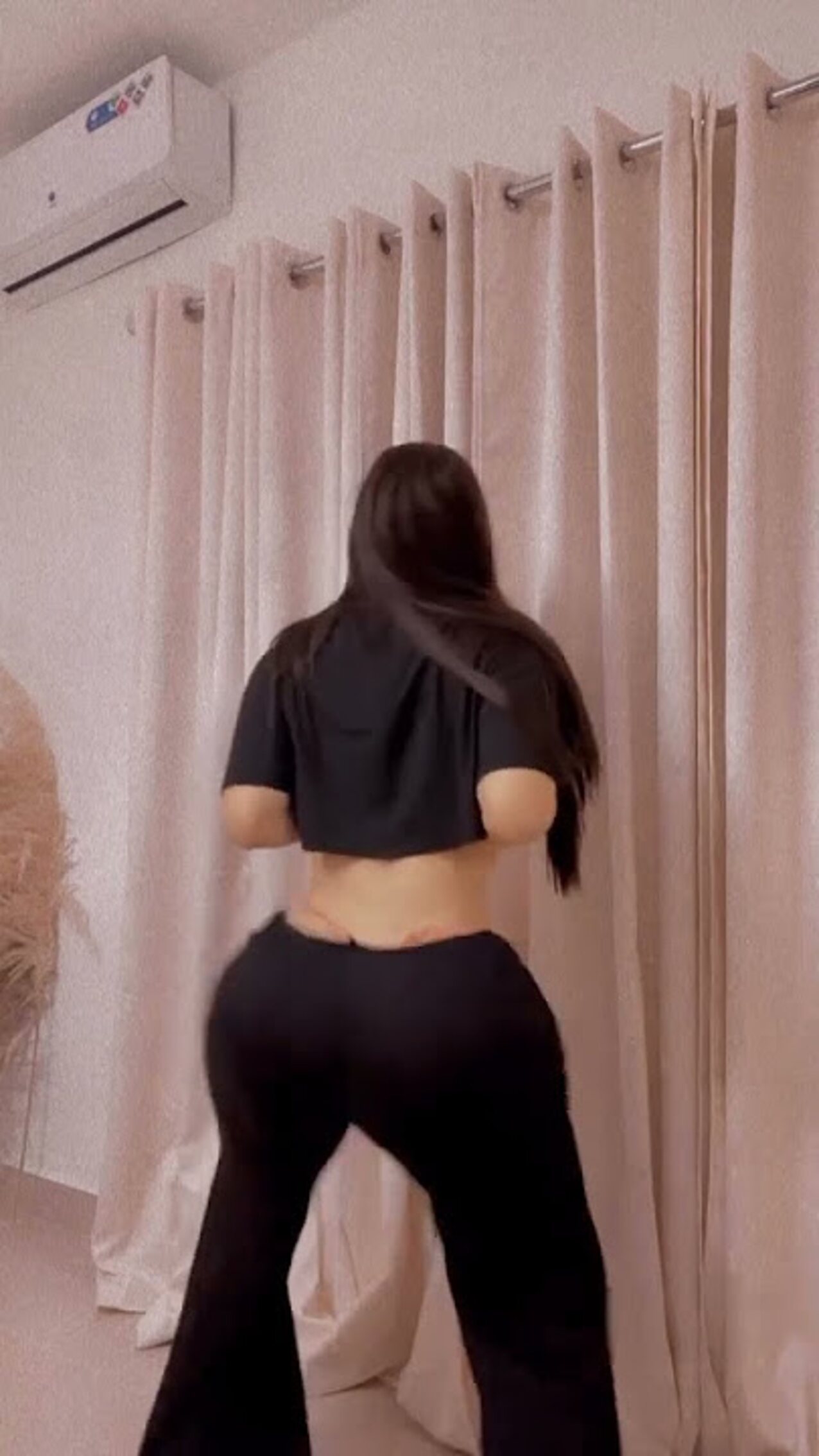 camgirl instagram tiktok