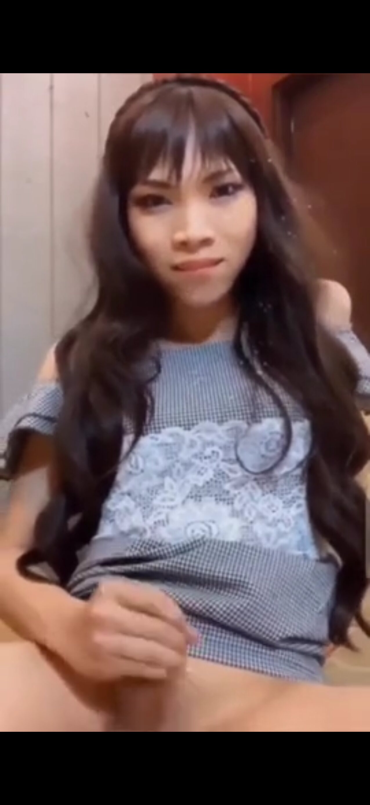 camgirl asian small