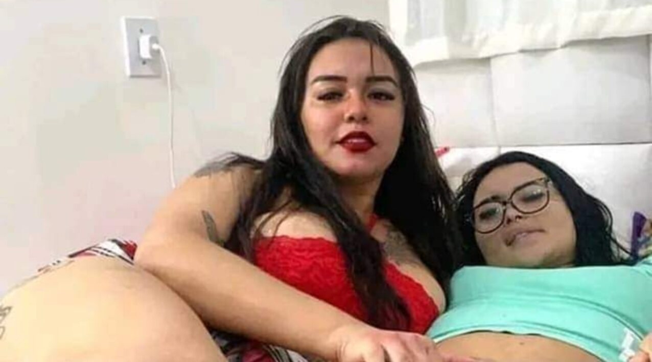 cumshot big ass blowjob
