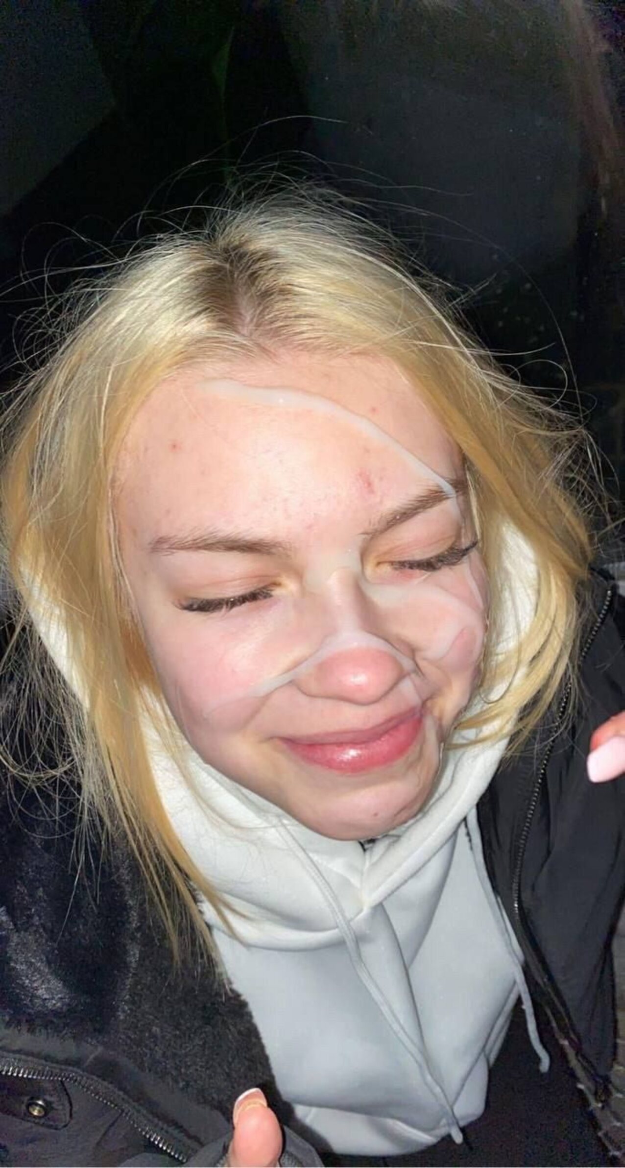 amateur facial outdoor