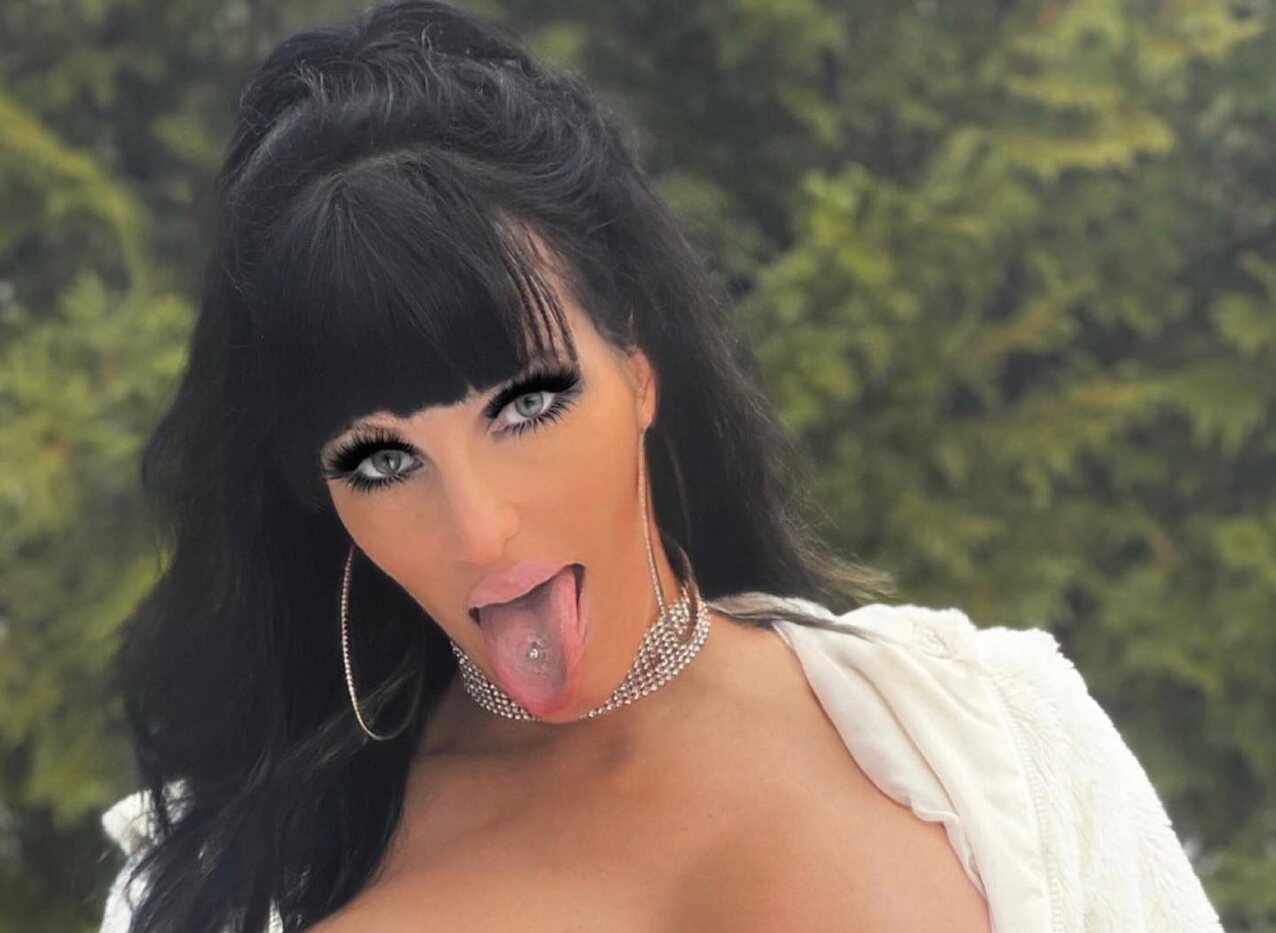 milf bif tits piercing