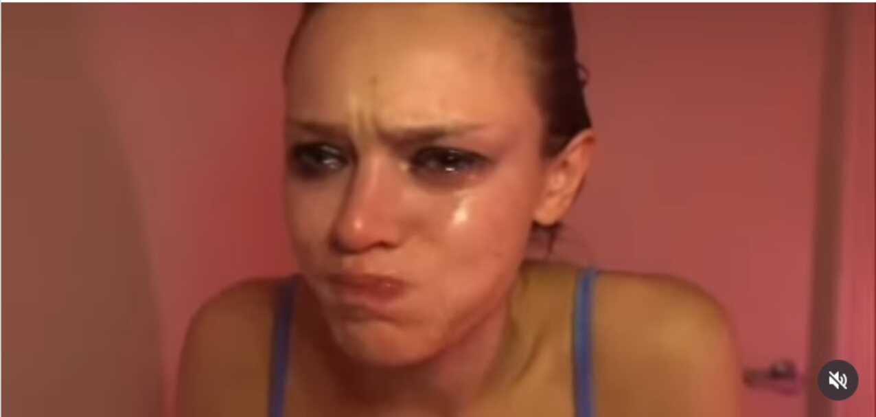 teen brunette cum in mouth