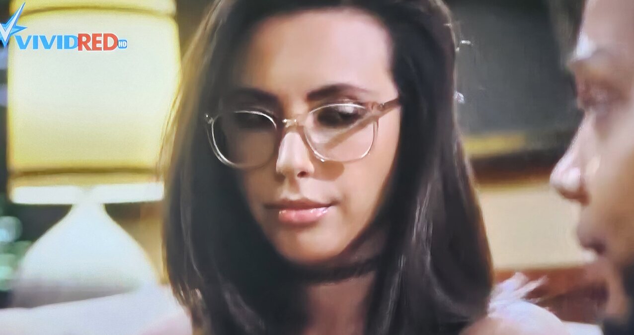 amateur small glasses