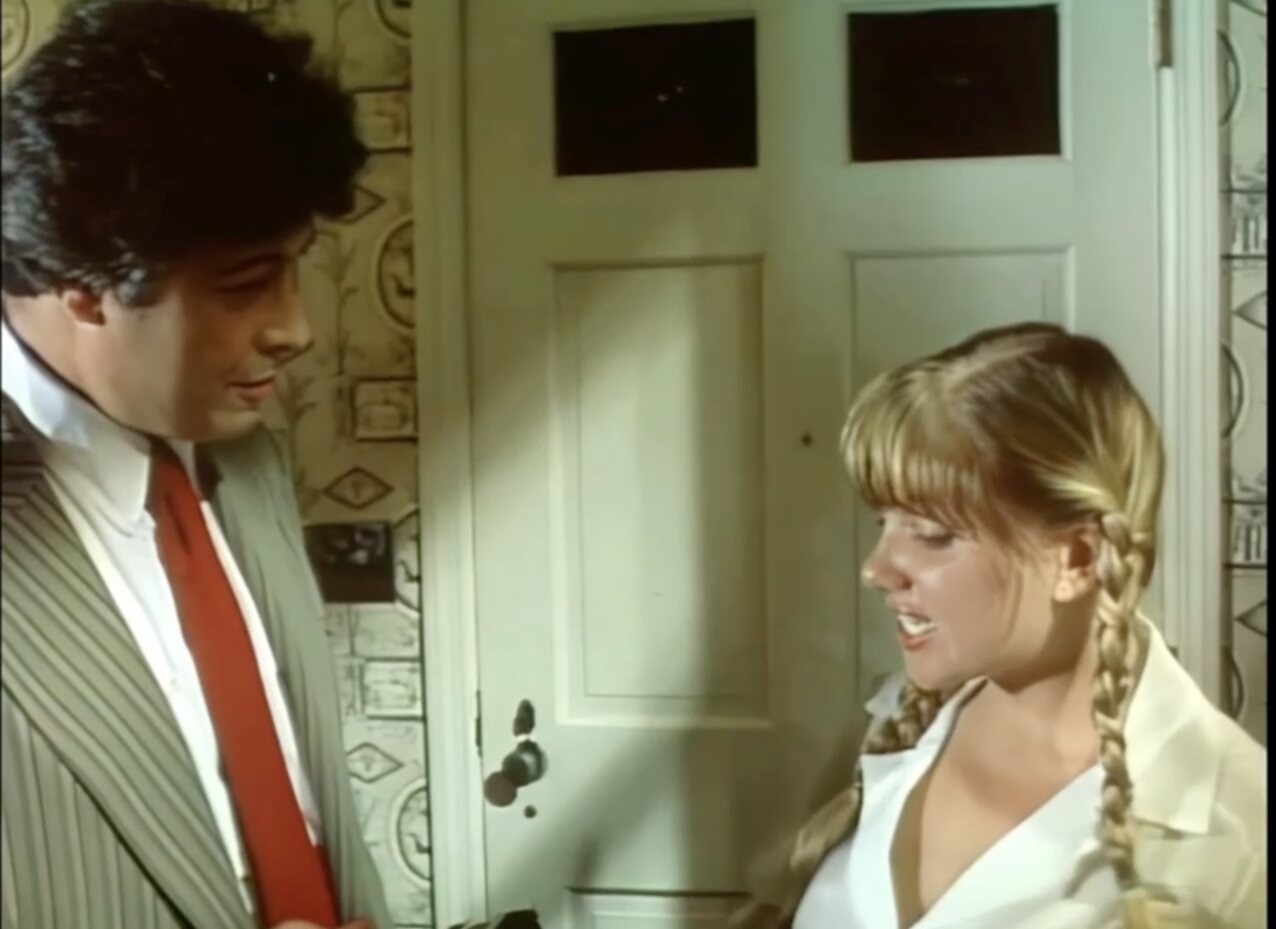 blonde teen salesman