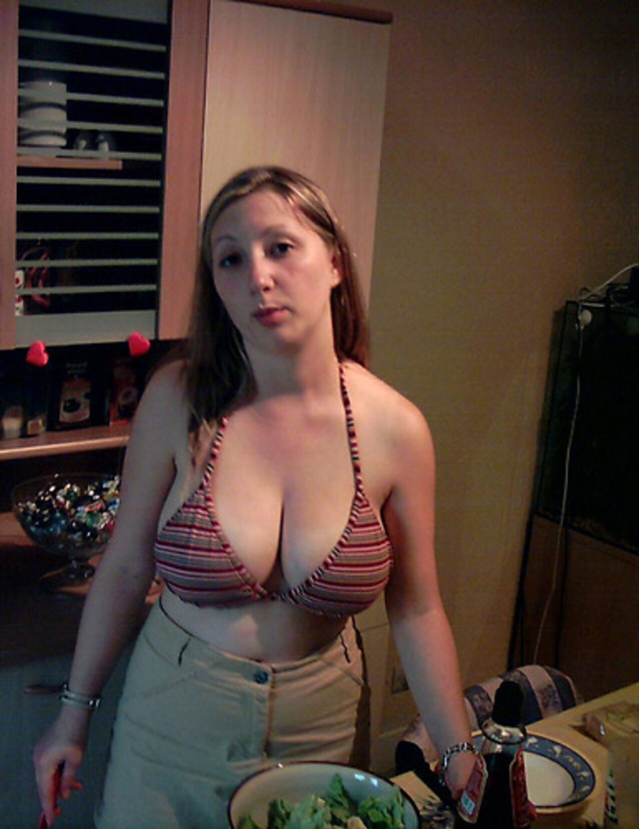 busty sexy bikini