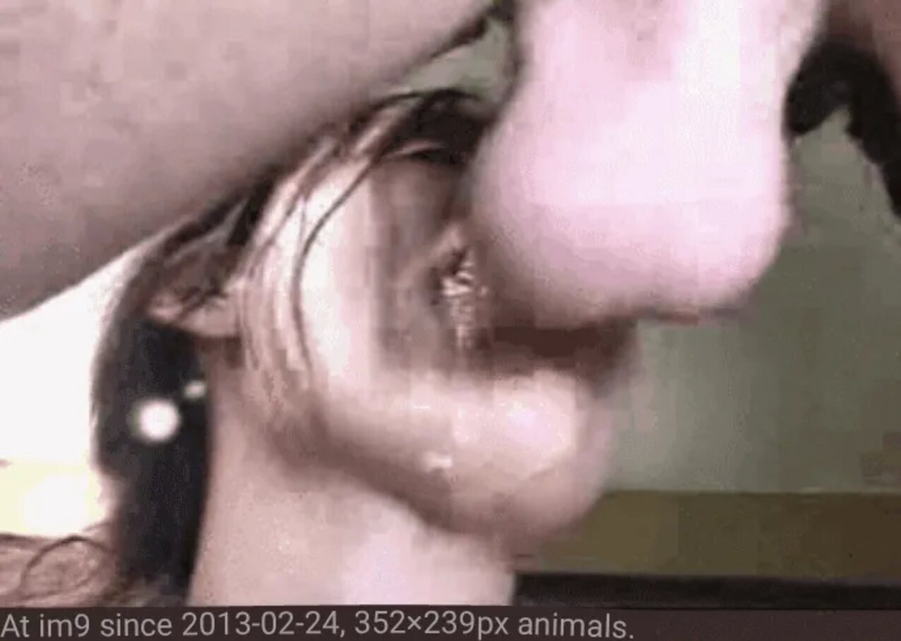 deepthroat suck hot