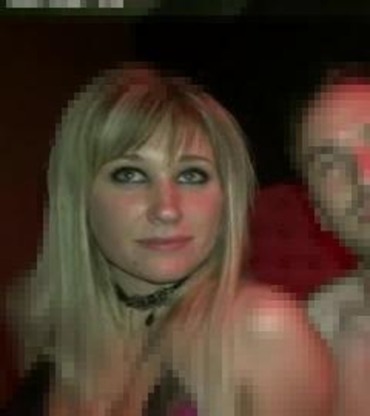 french swingers blonde