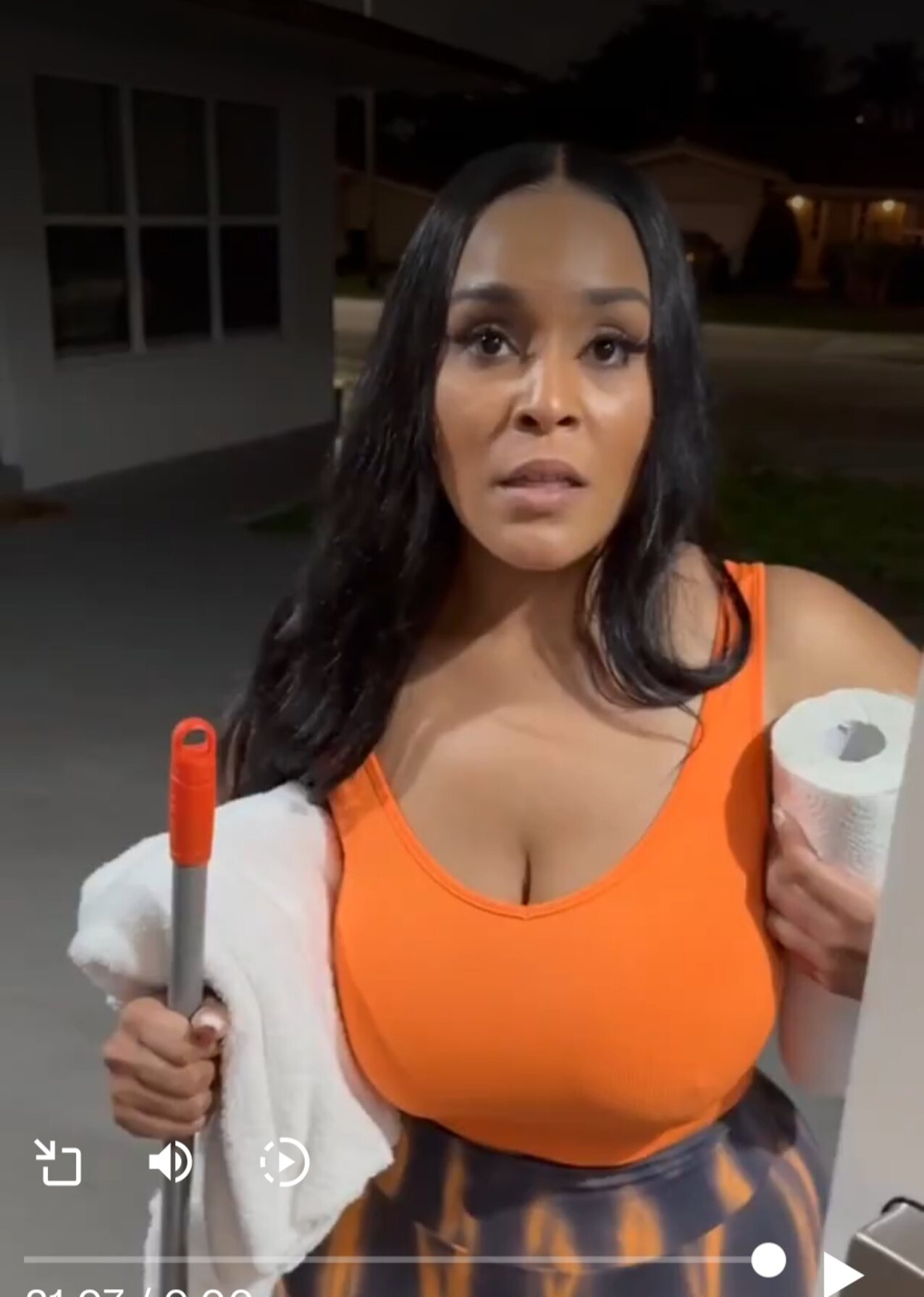 bigtits bigass latina