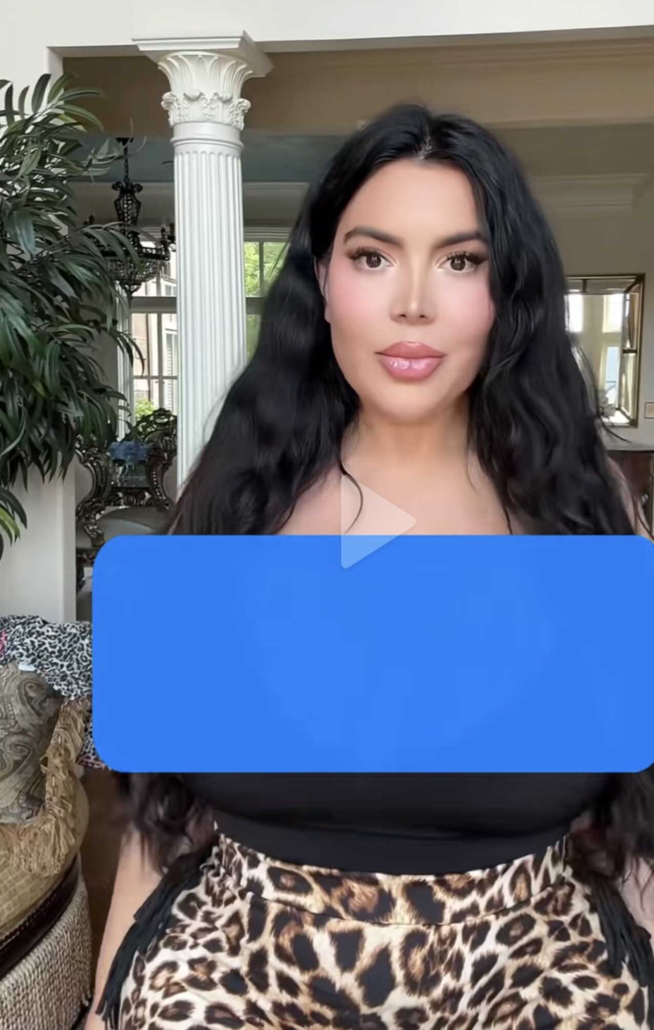 big tits dark hair thic