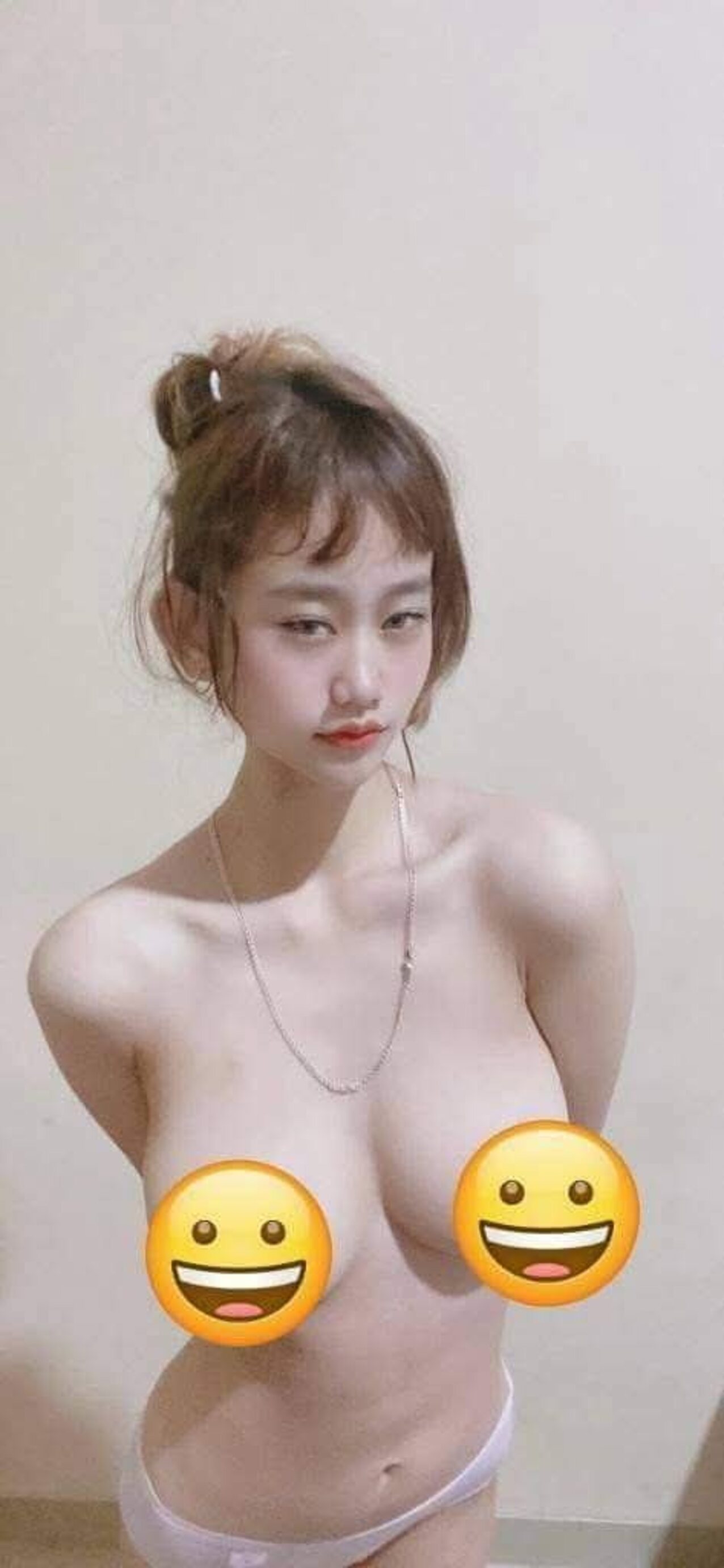 camgirl amateur asian
