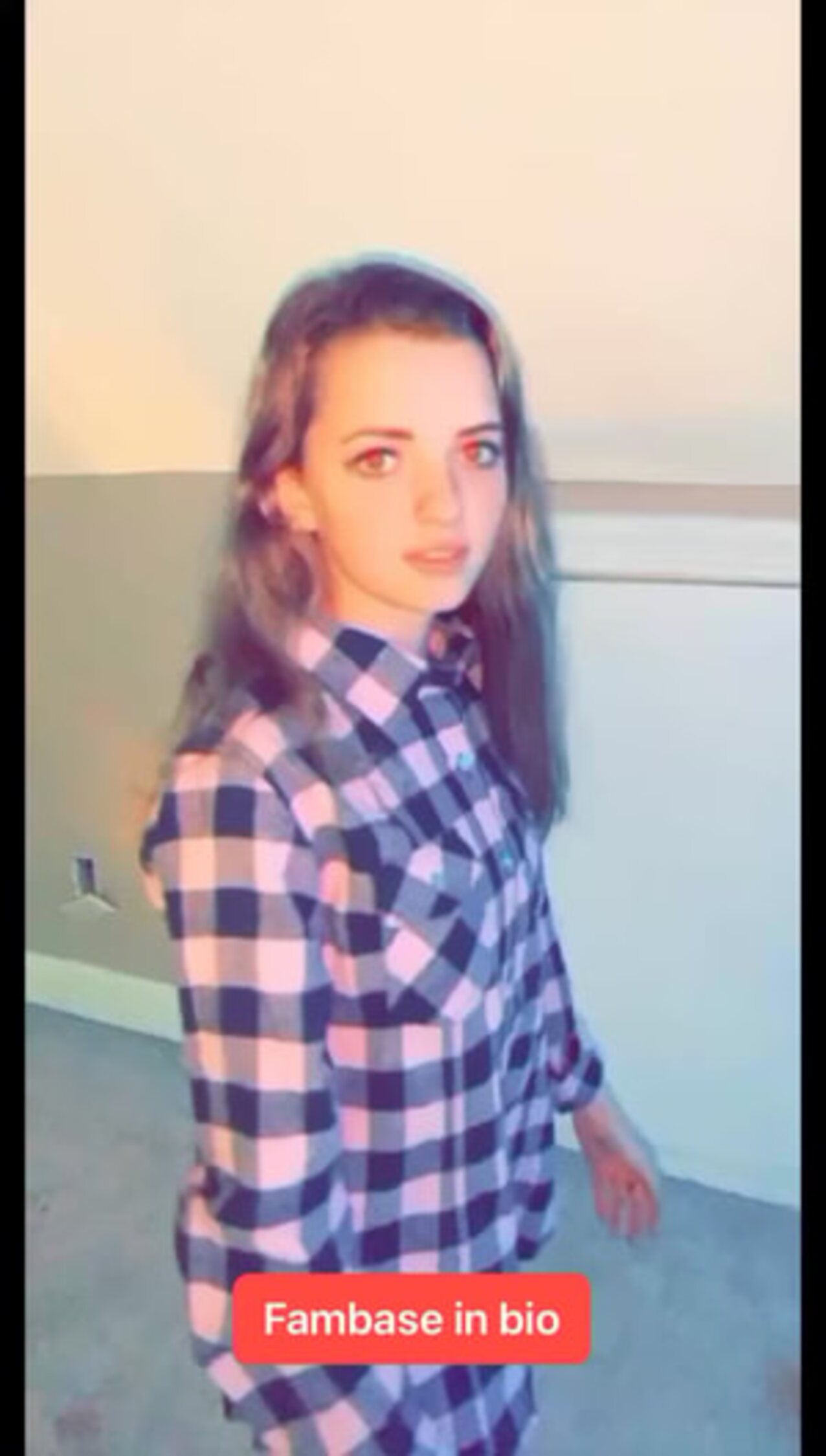 teen small tits blonde
