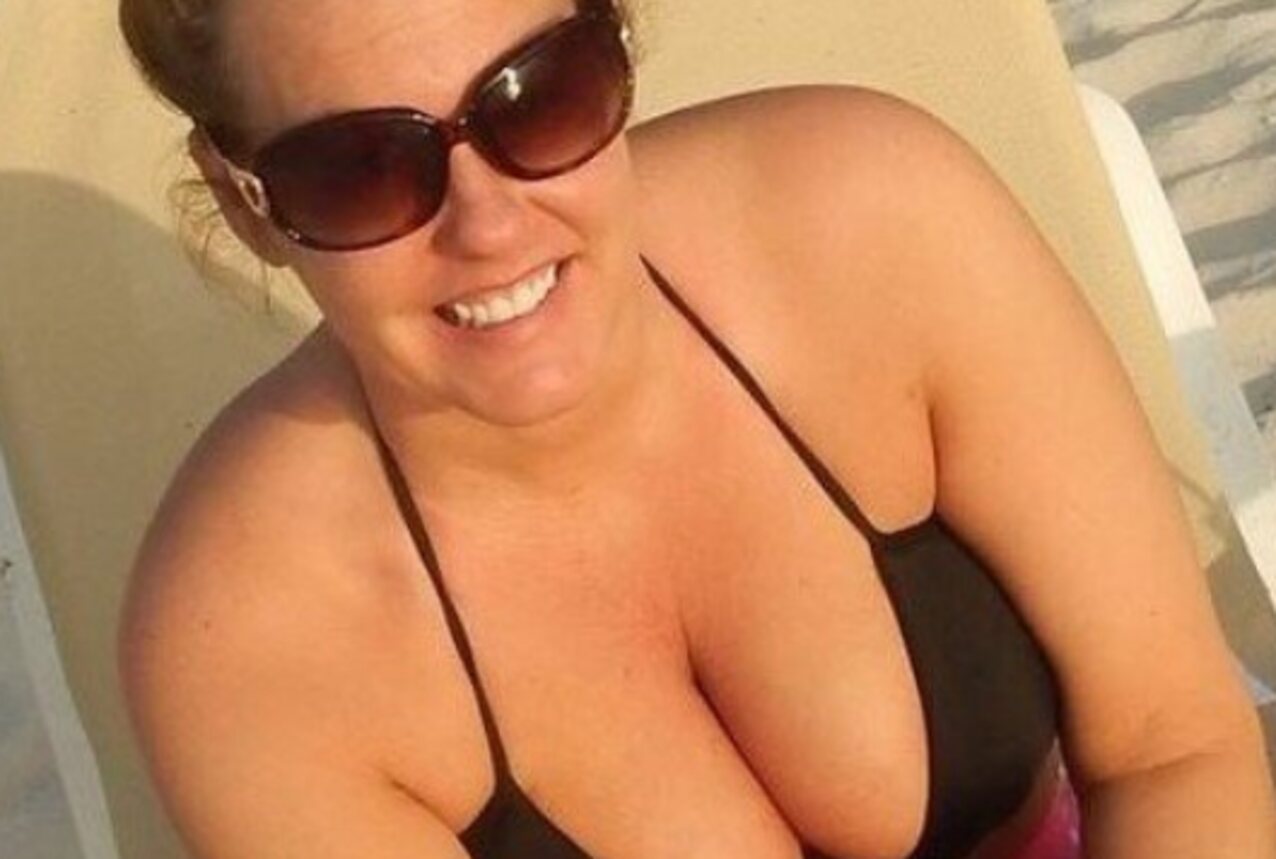 big boobs sunglasses black bikini