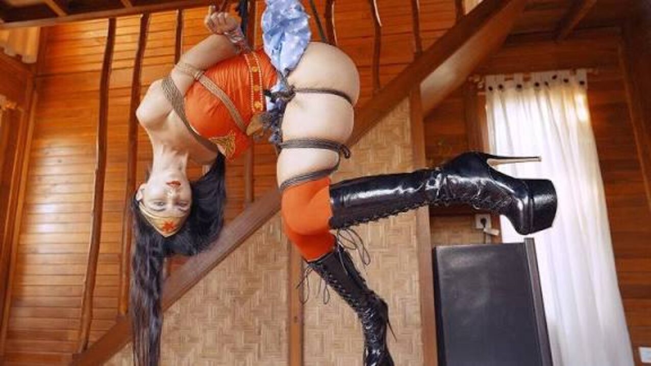 super heroine captured bondage