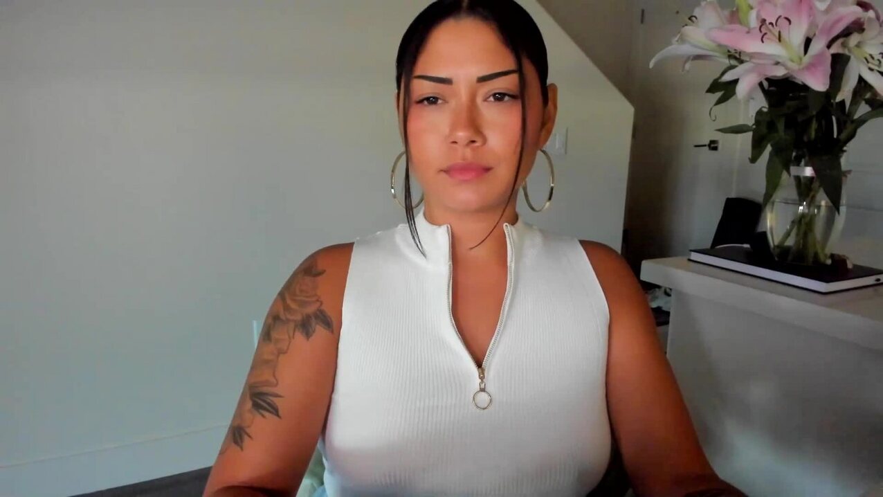 camgirl latina asian