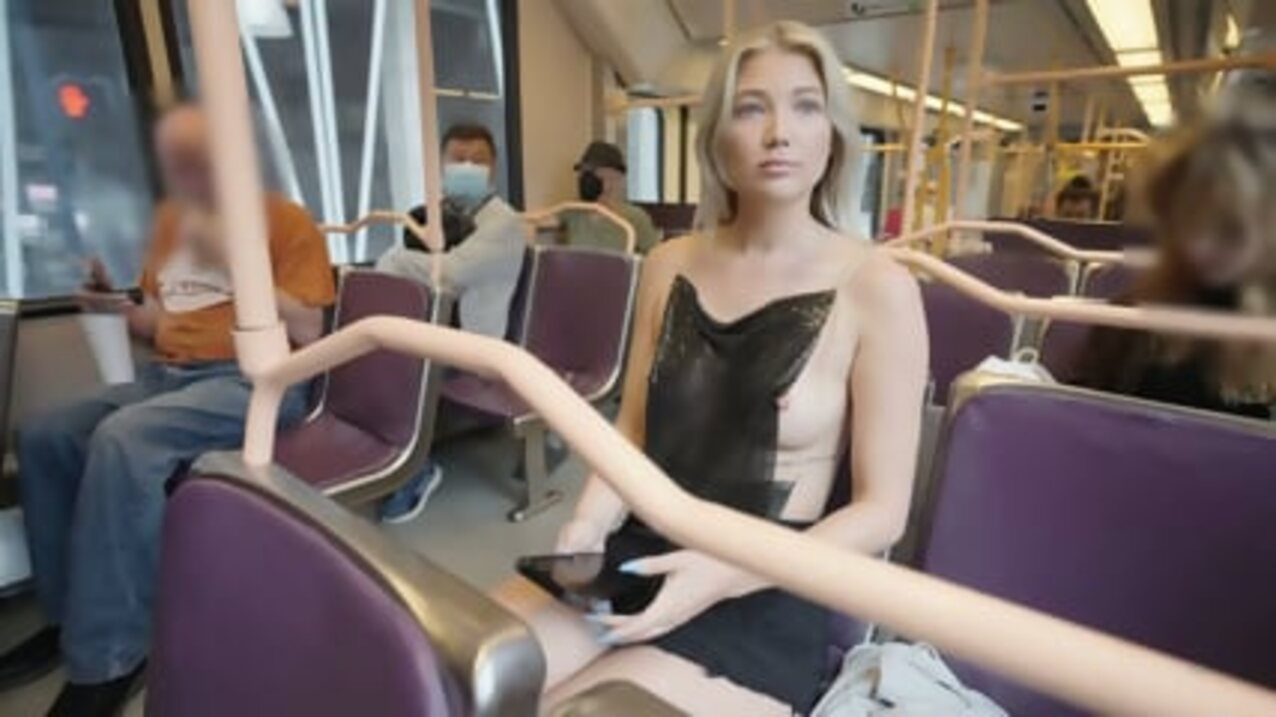 public metro blonde