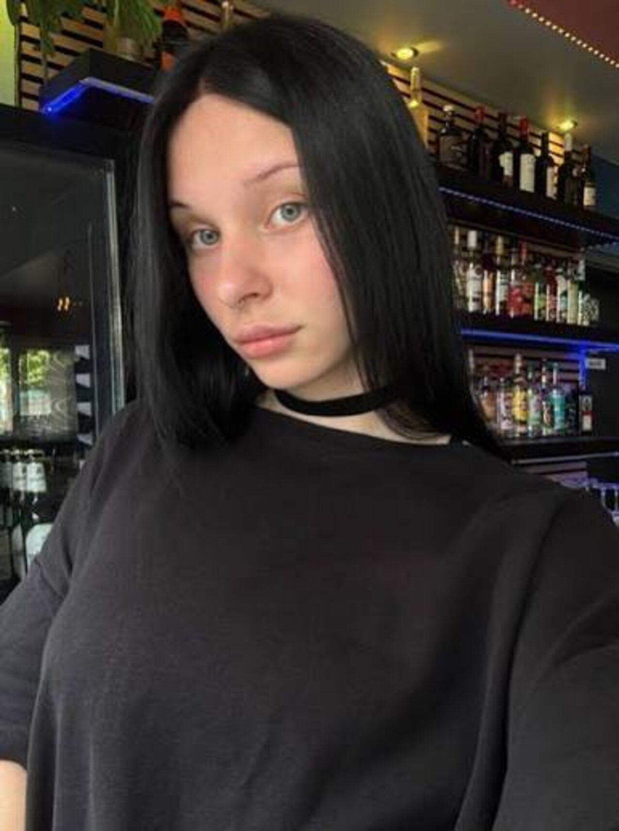 teen cute black hair