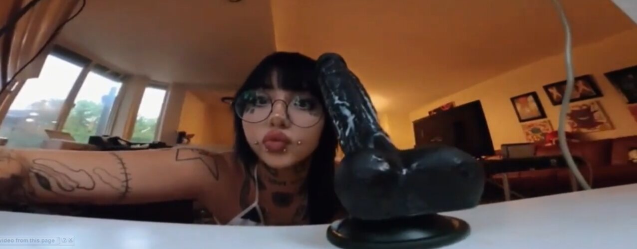 goth amateur dildo