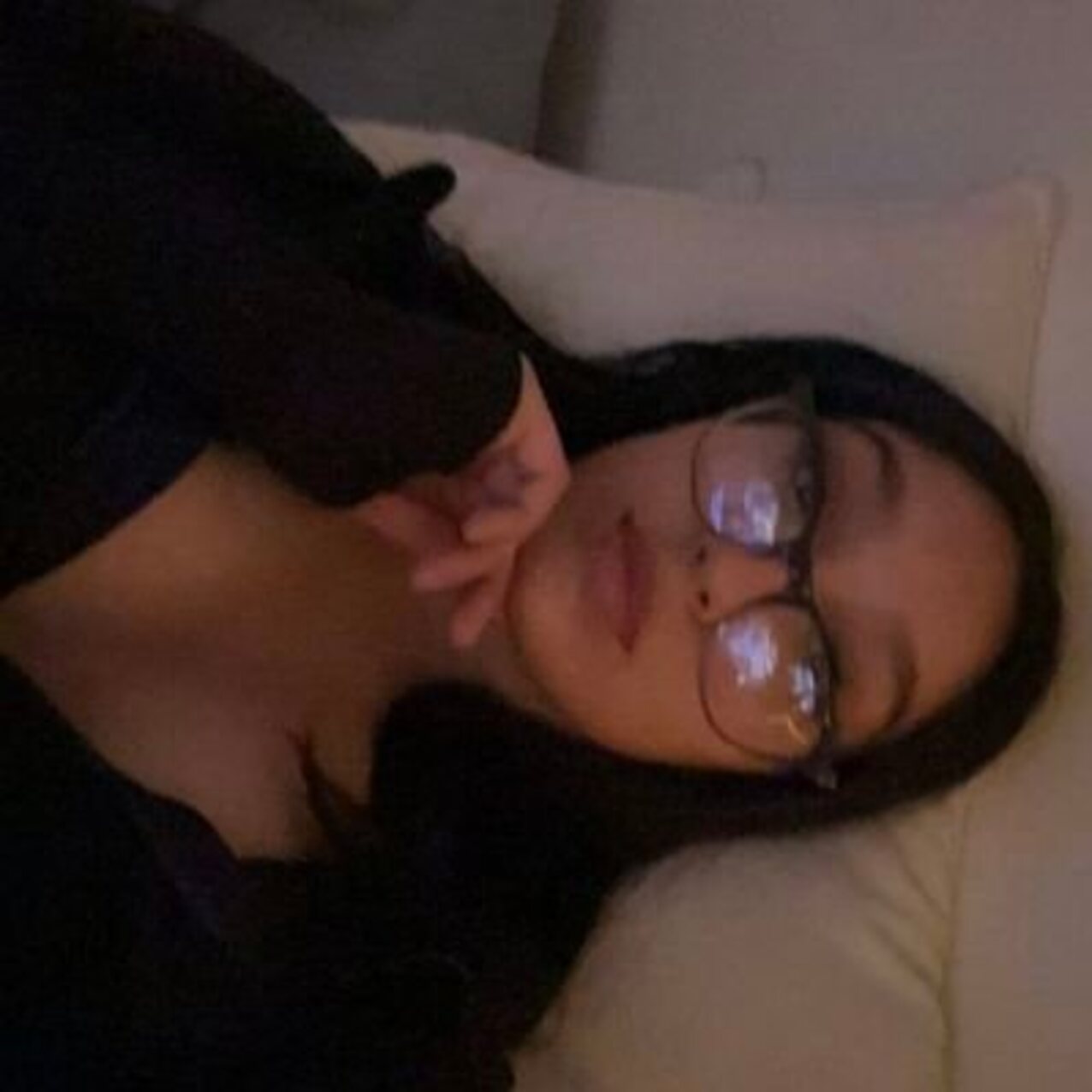 amateur glasses brunette