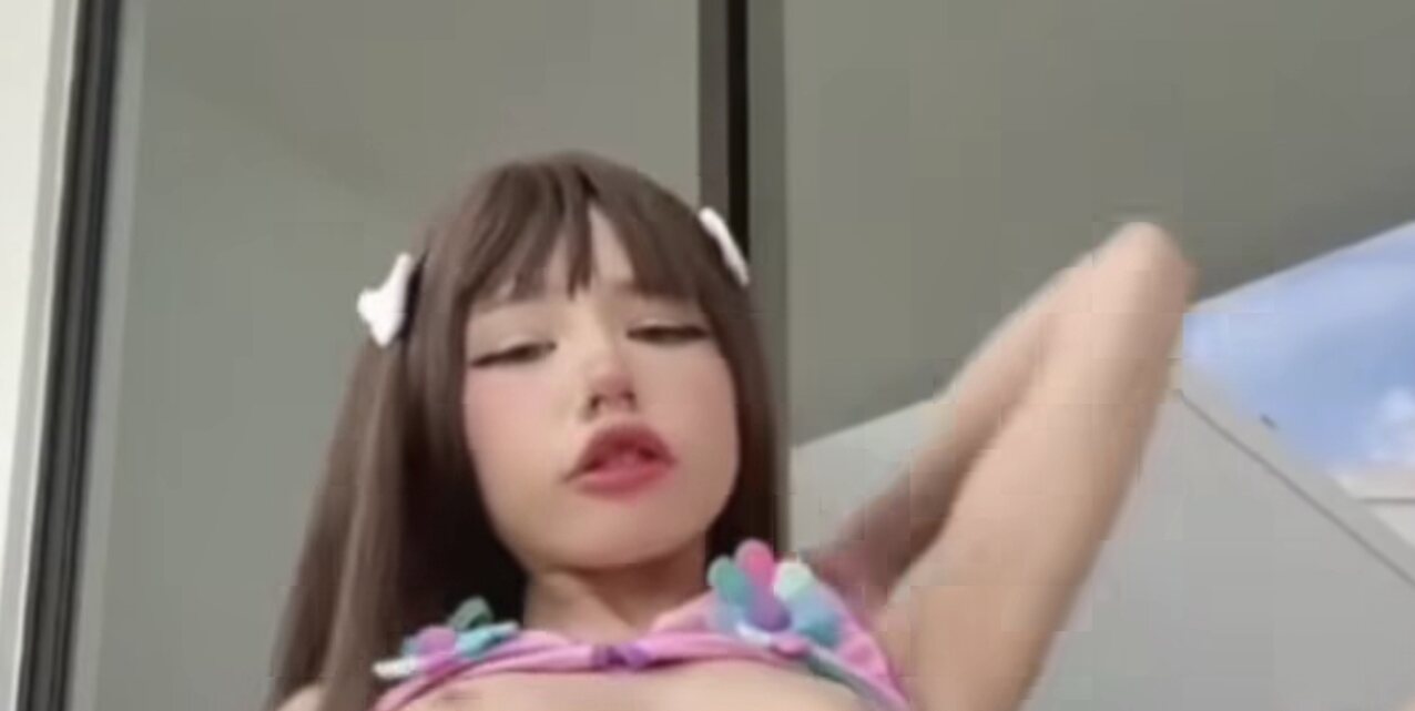 petite white cute