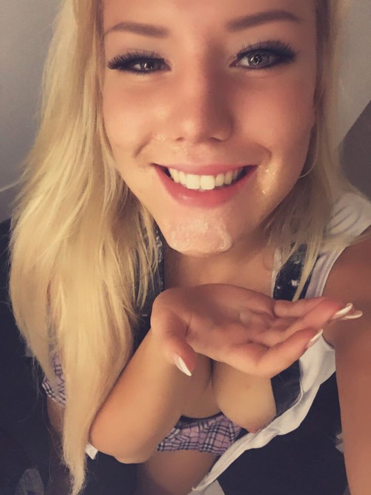 blonde cum teen