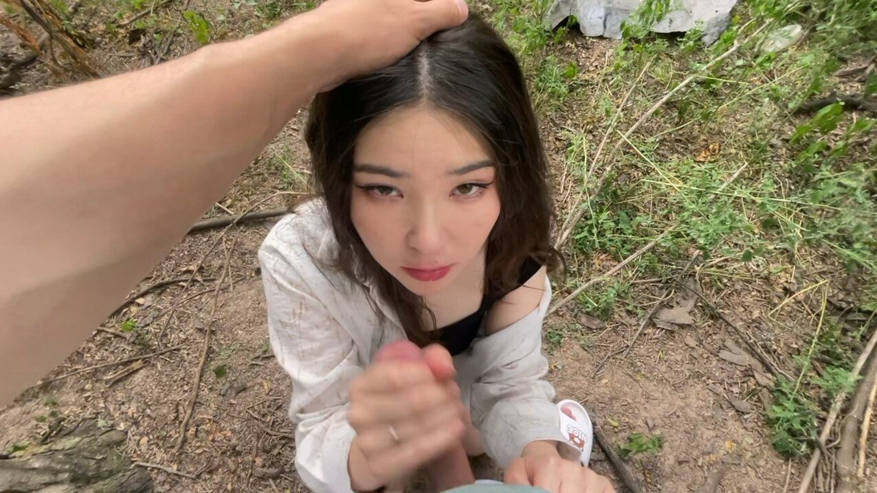 outdoor teen beautiful