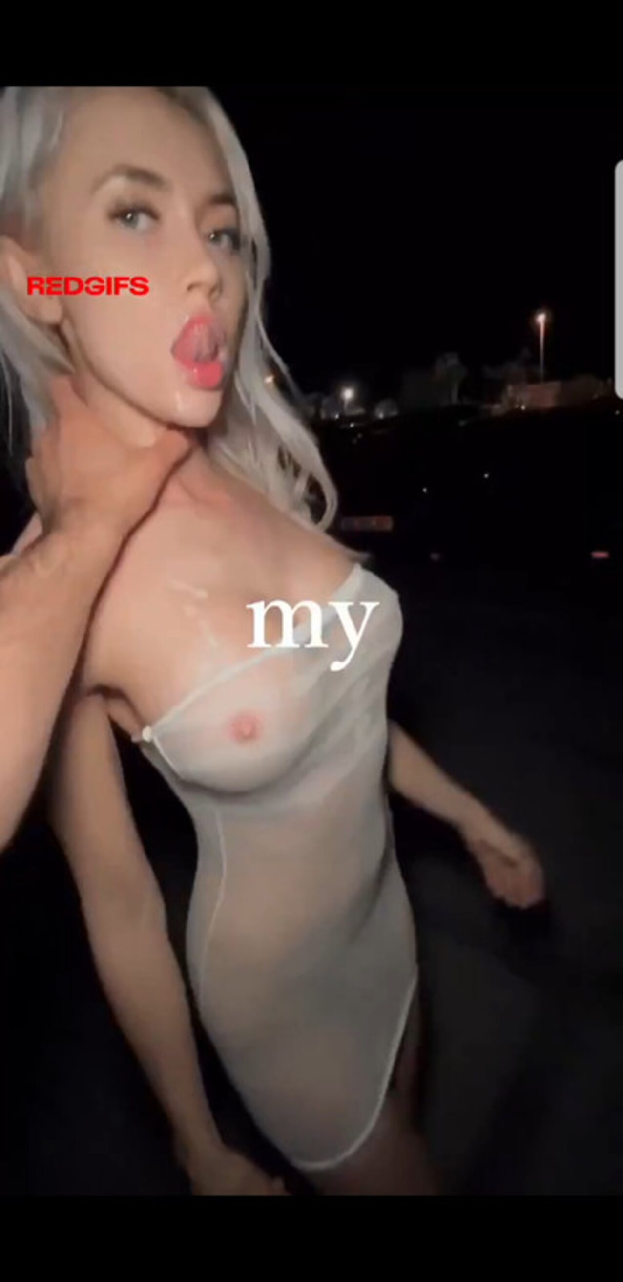 teen blonde snowbunny