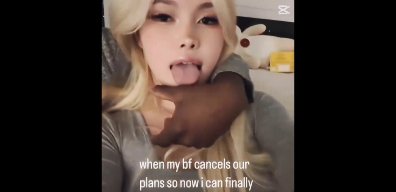 teen blonde snowbunny