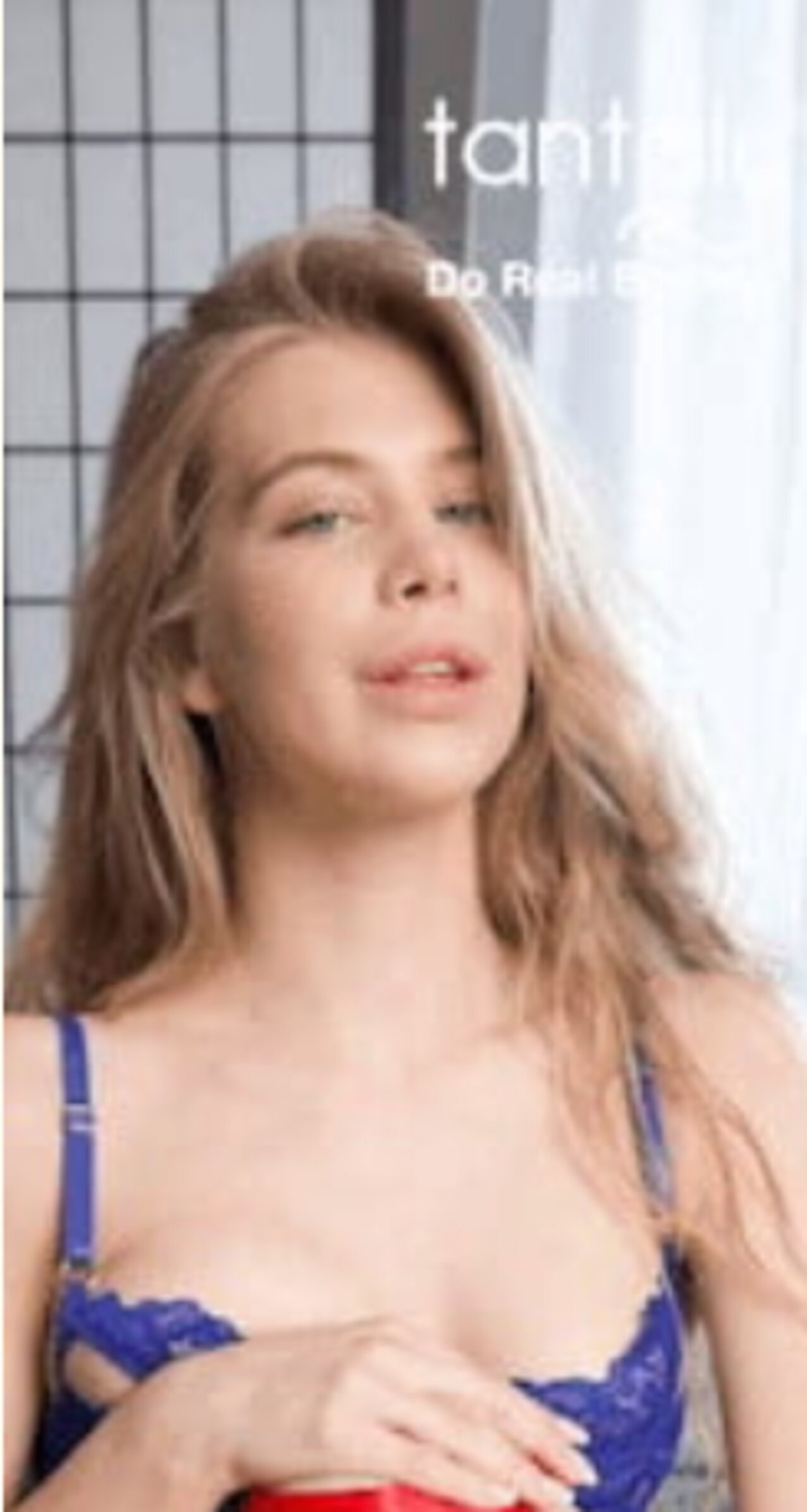 ad ad blonde tantaly