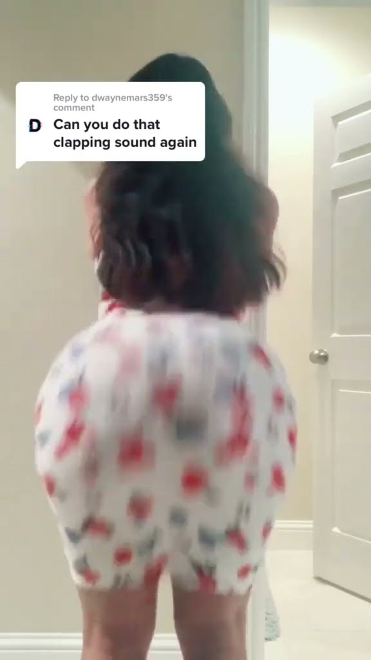 twerking ass clap noise tiktok