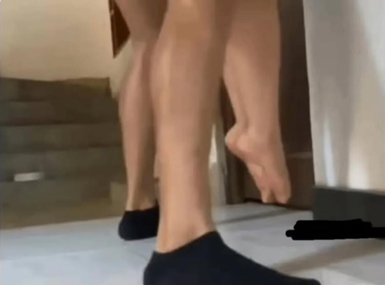 offtheground pick up pointed toes