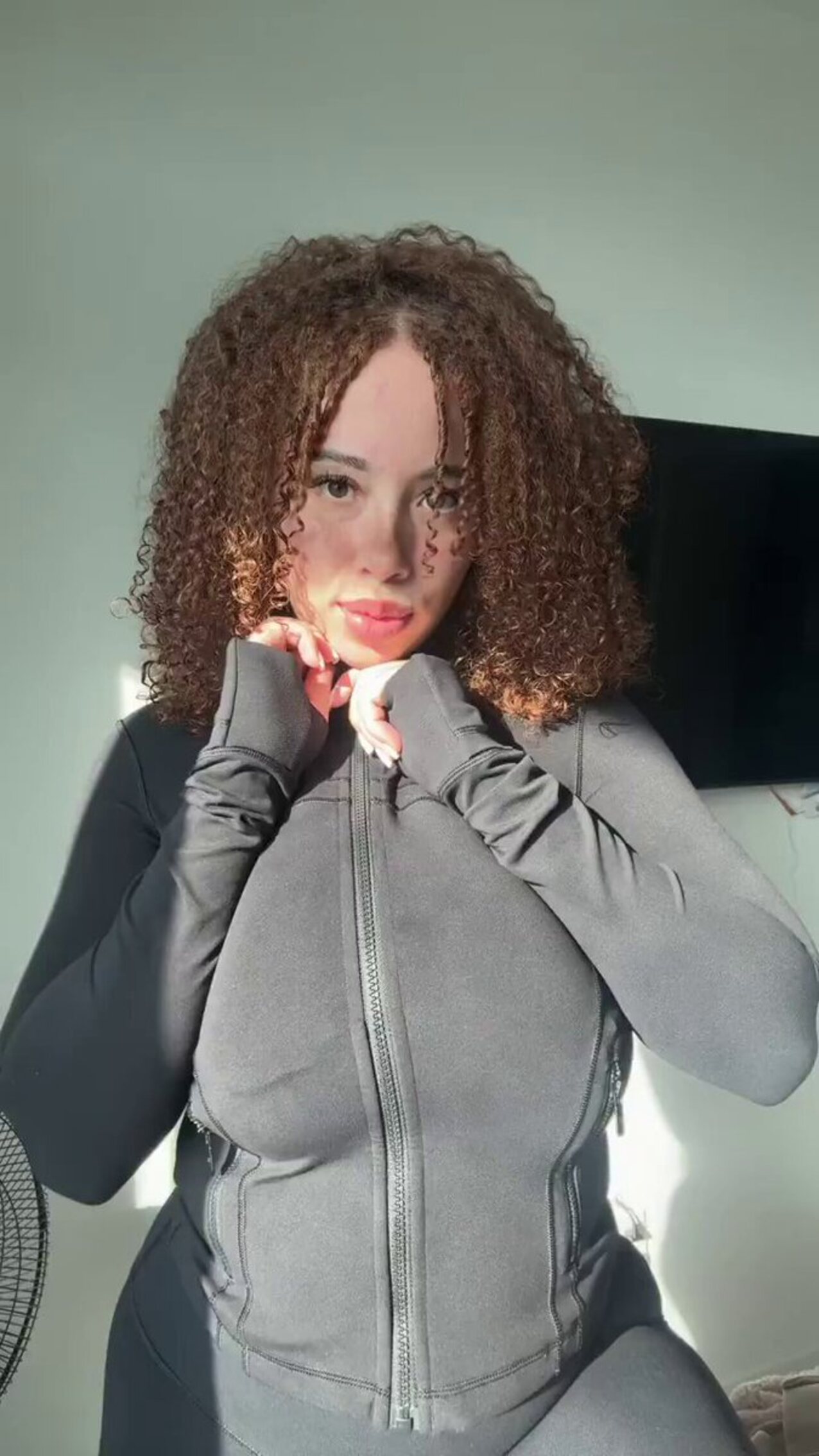 big tits lightskin curly hair
