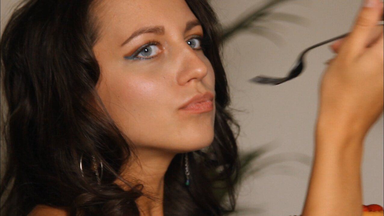 brunette model actress