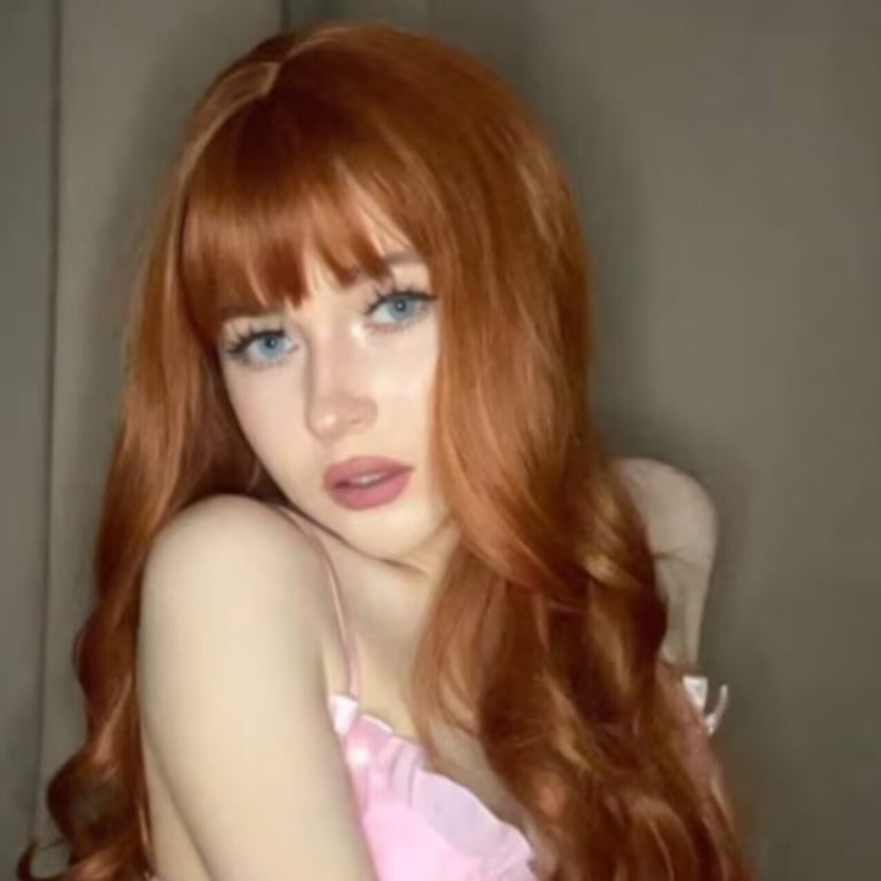 camgirl amateur orange