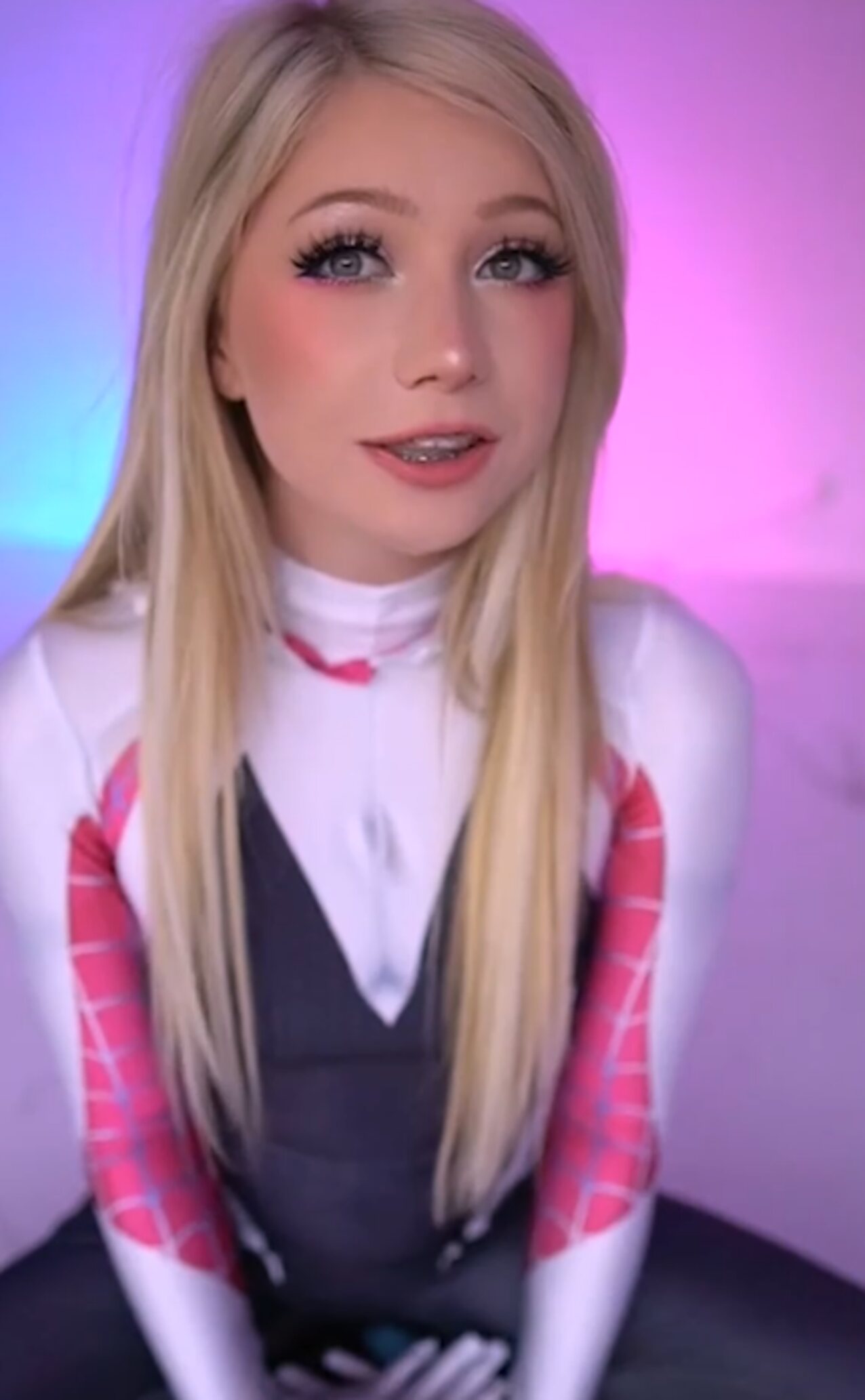 camgirl onlyfans blonde