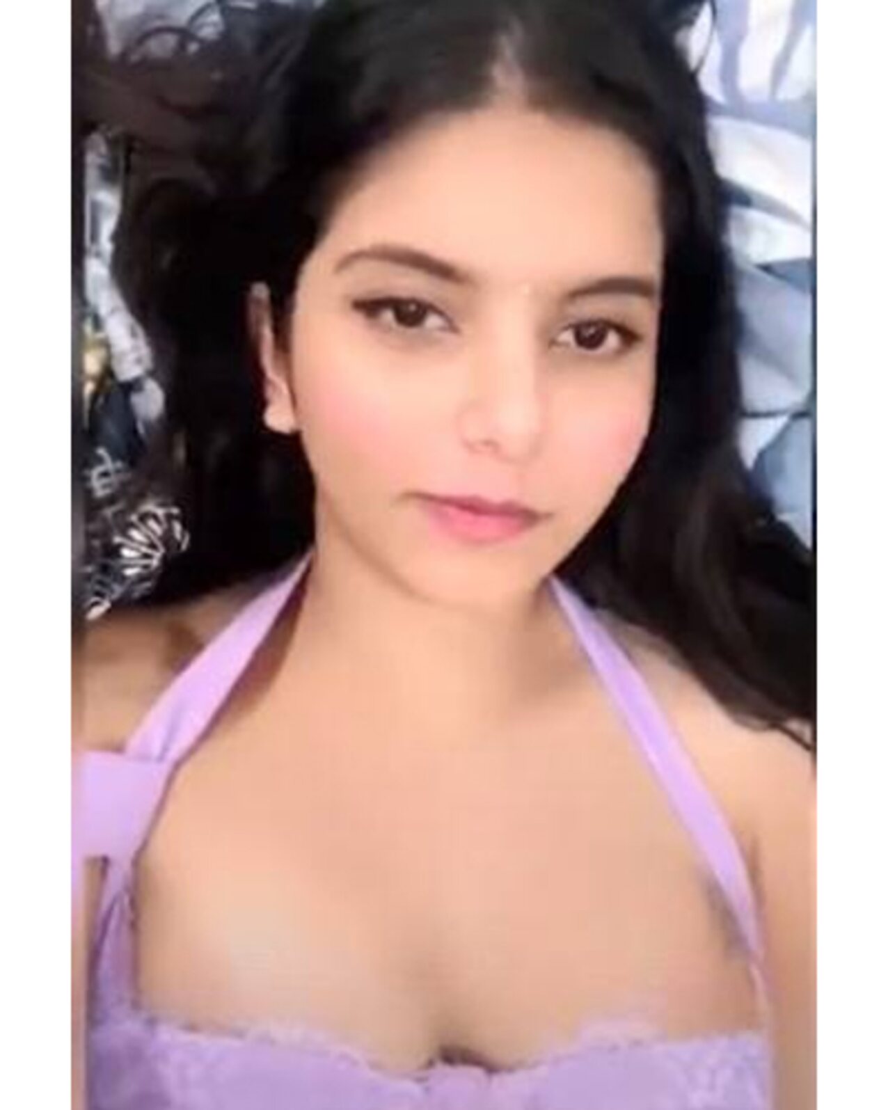 gorgeous big boobs indian