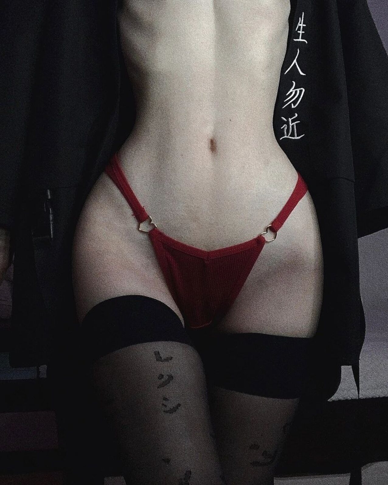skinny petite waist