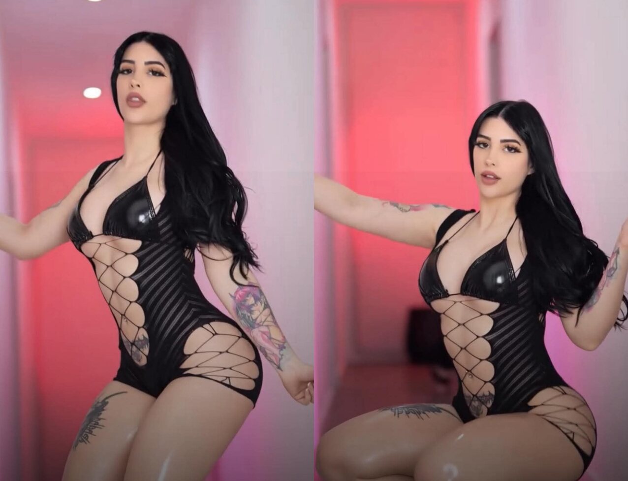 brunette big boobs black hair