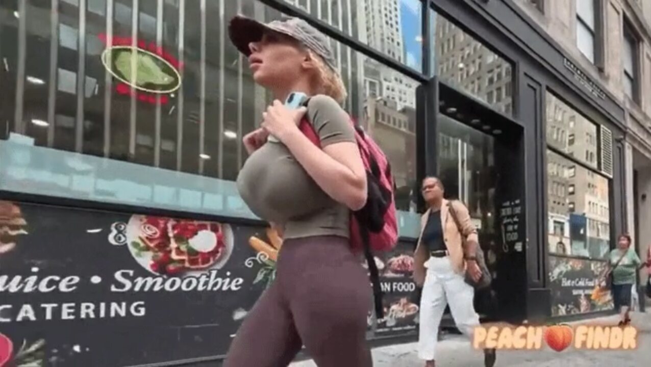 amateur camgirl big tits