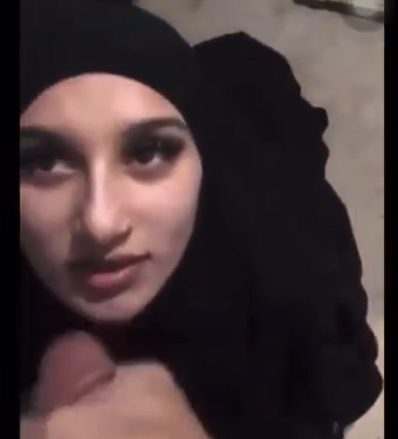 hijab arab facial