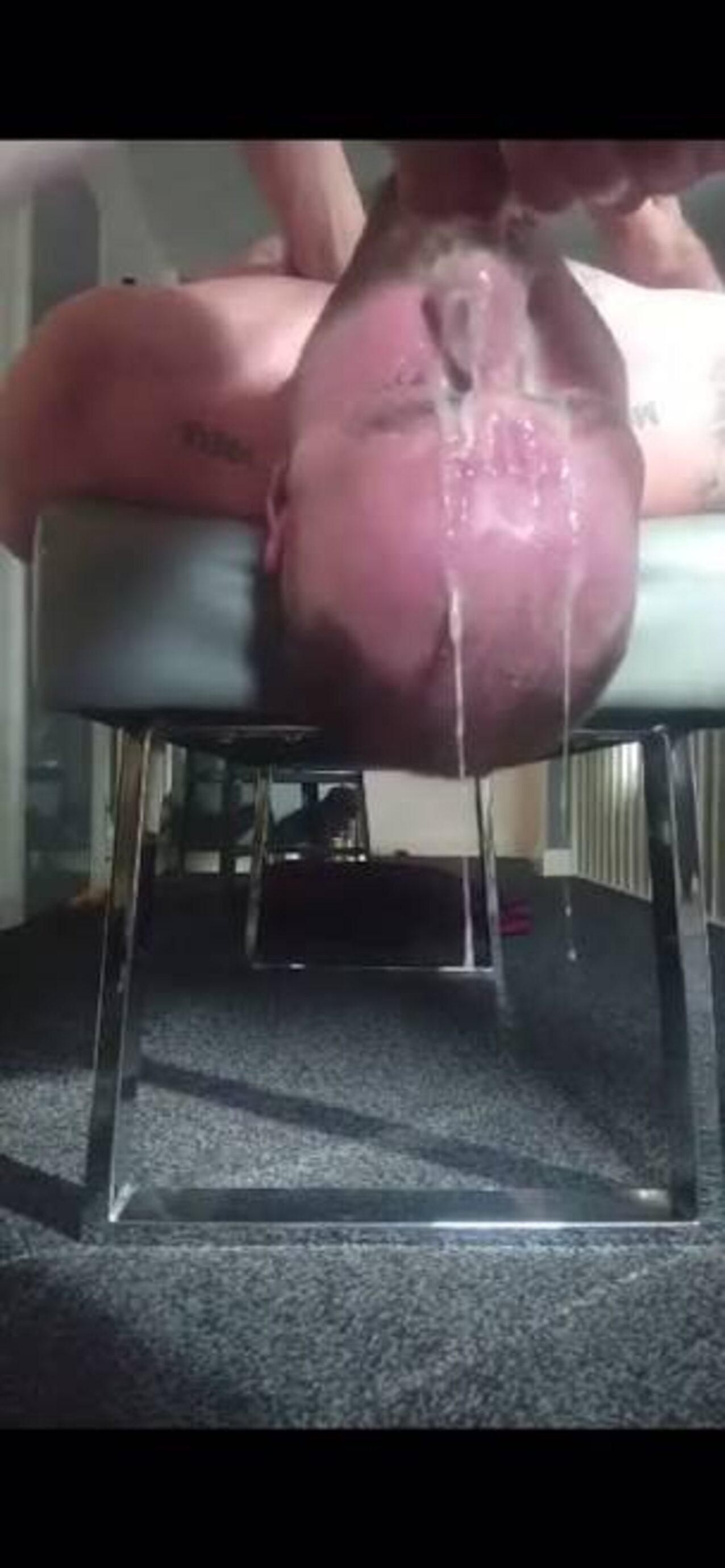 sloppy facefuck upside down