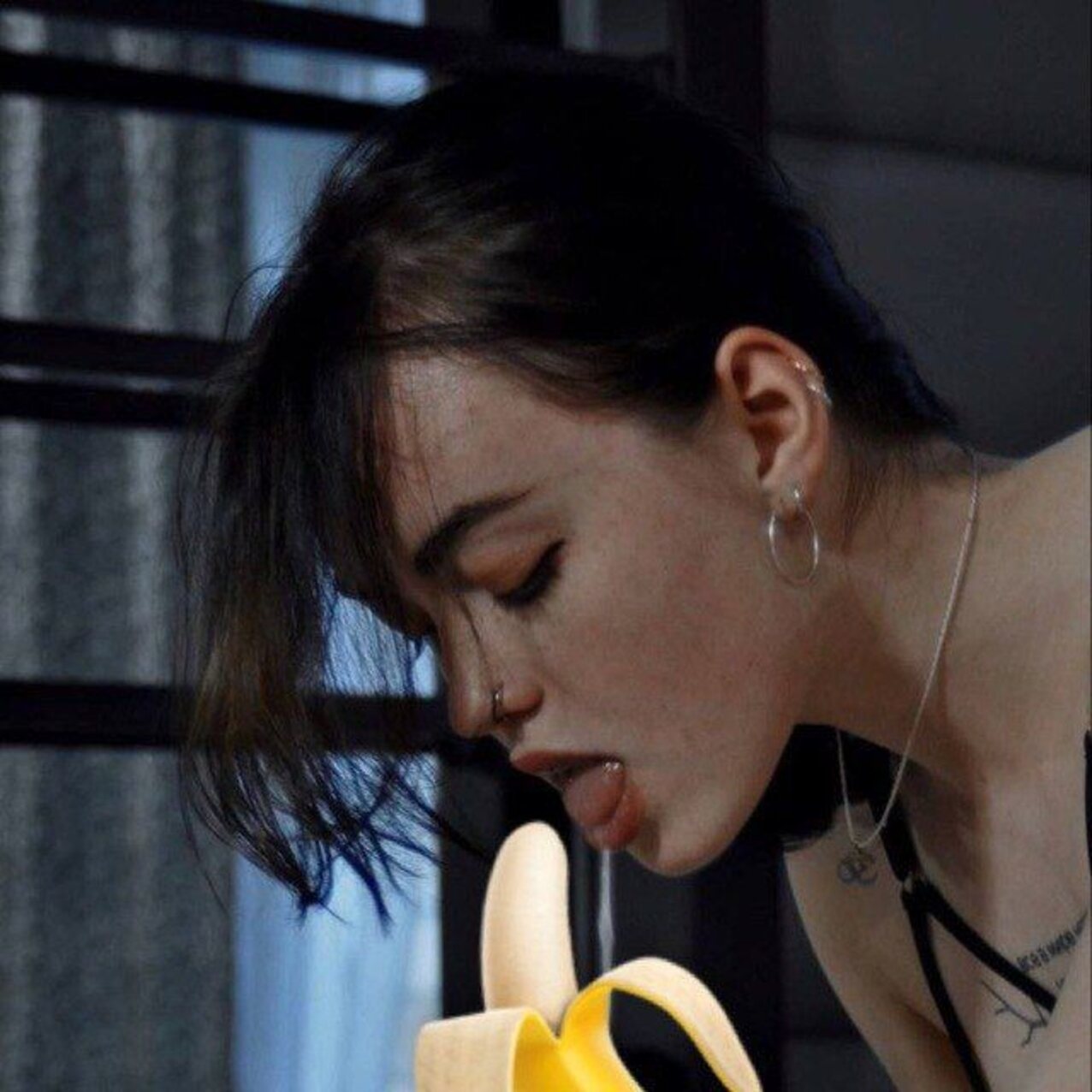 blow beautiful black hair